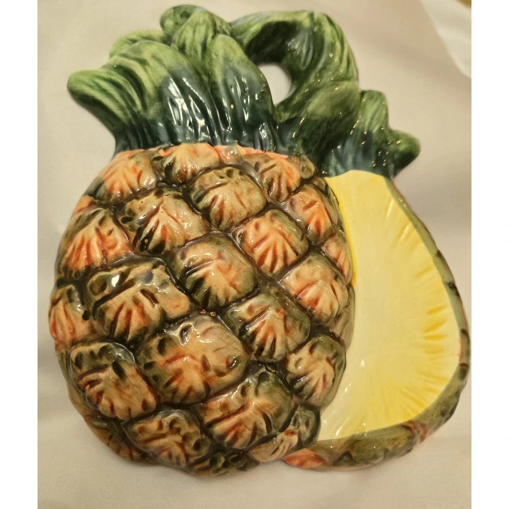 3 Vintage Hand Painted Ceramic 3D Fruit Wall‎ Hanging Home Decor 7 - 8 Inches